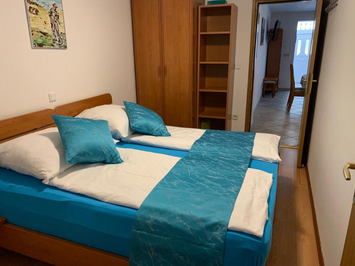Apartmani Auer Pjescana Uvala Esterno foto