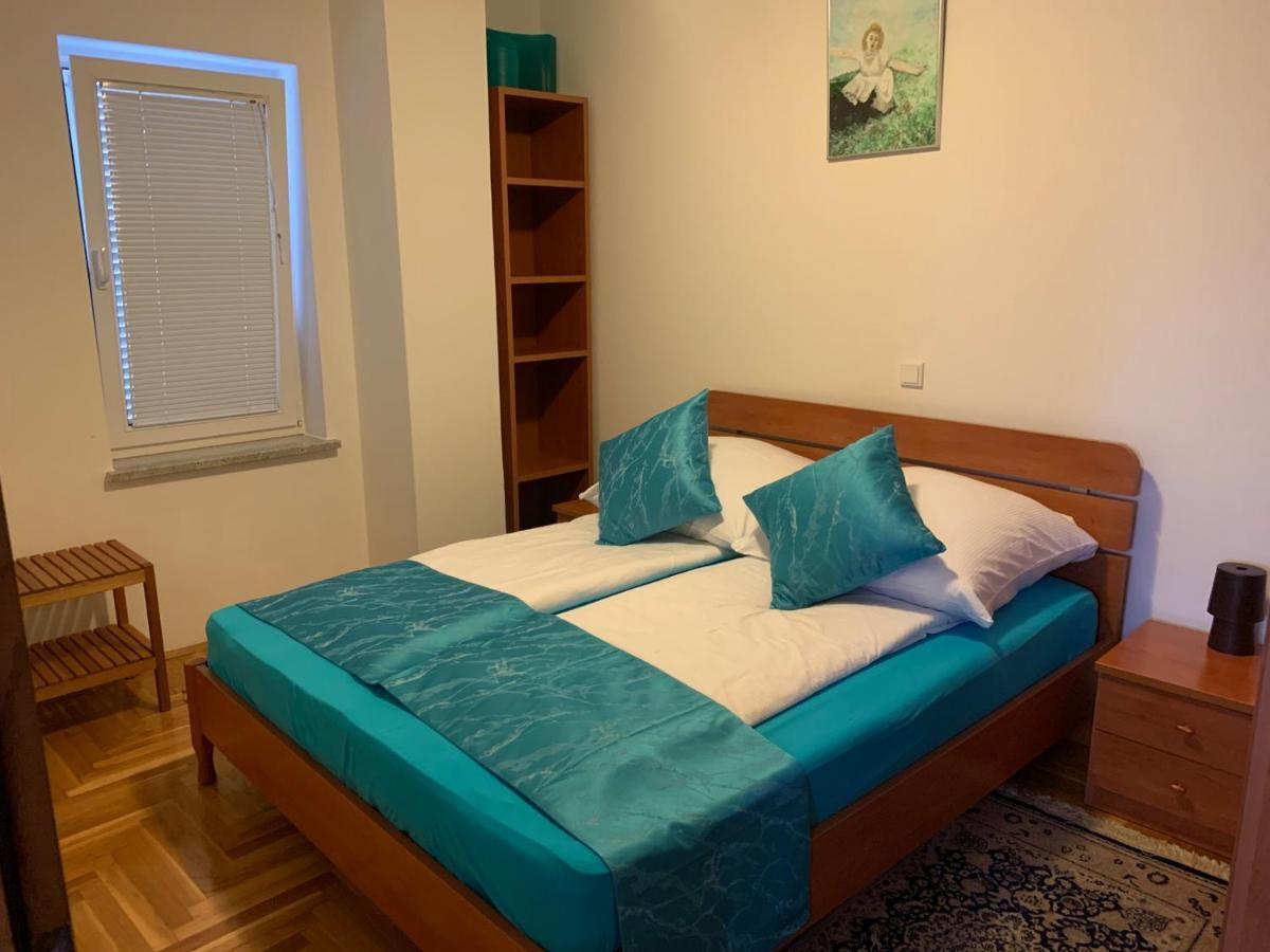 Apartmani Auer Pjescana Uvala Esterno foto