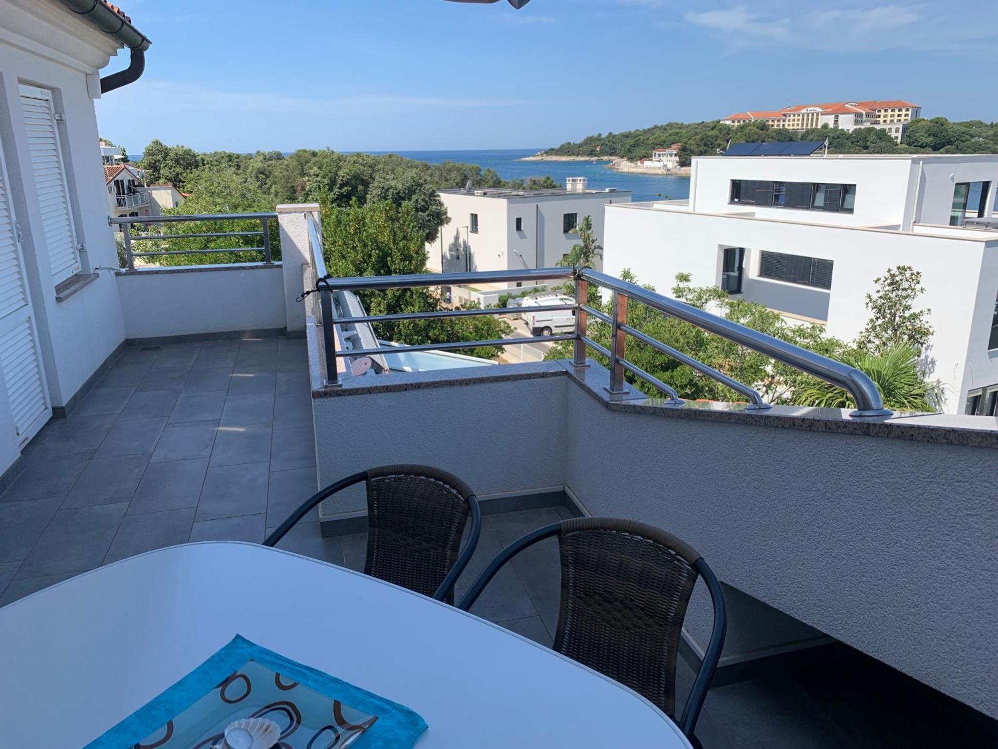 Apartmani Auer Pjescana Uvala Esterno foto