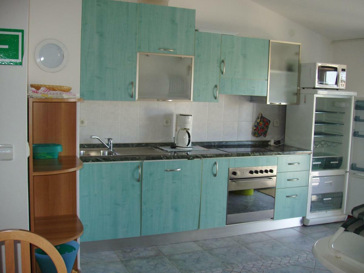 Apartmani Auer Pjescana Uvala Esterno foto
