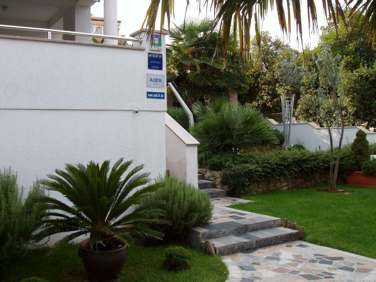 Apartmani Auer Pjescana Uvala Esterno foto