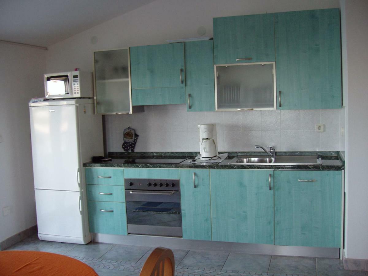 Apartmani Auer Pjescana Uvala Esterno foto